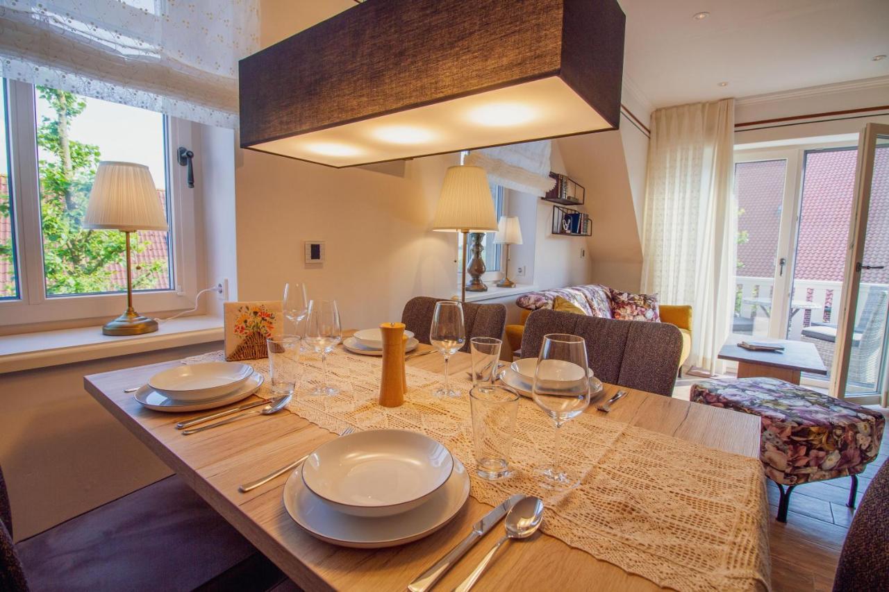 Up Besöök - Rapsblüte Apartman Krummhörn Kültér fotó