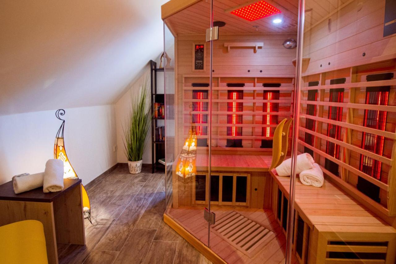 Up Besöök - Rapsblüte Apartman Krummhörn Kültér fotó